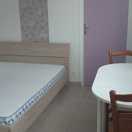 Joli Petit A La Campagne Apartment *